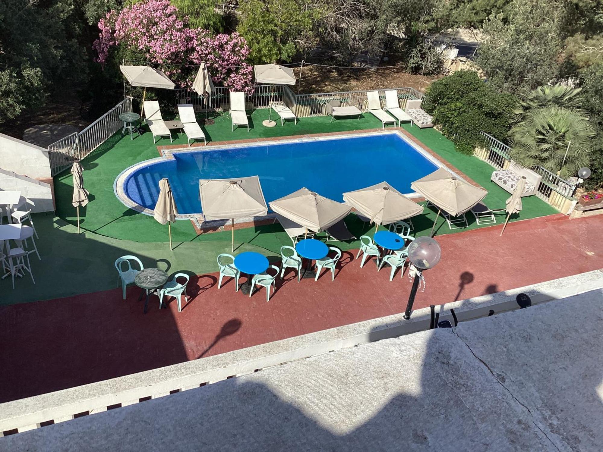 Whitestar Guesthouse Salina Exterior foto