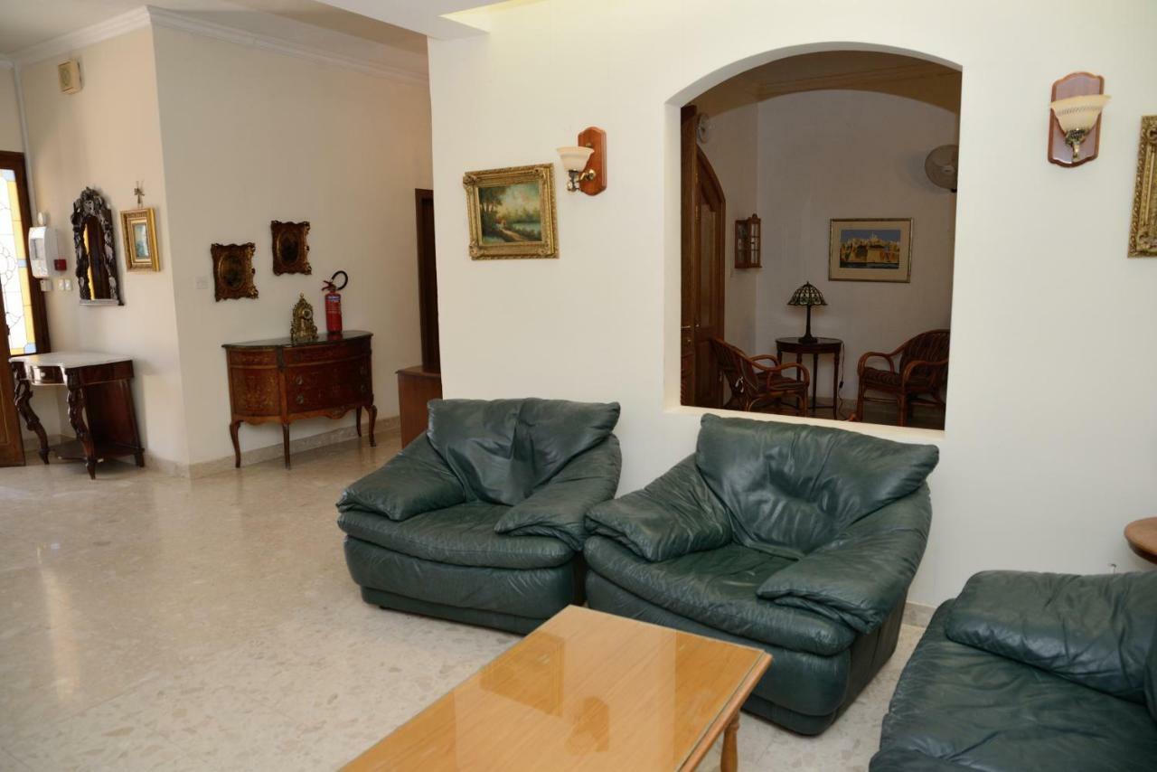 Whitestar Guesthouse Salina Exterior foto